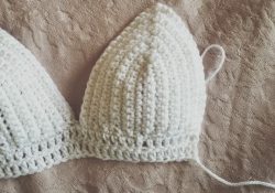 Crochet Bikini Top Pattern From A Thread How To Crochet A Simple Bralette Crop Top Pattern