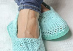 Crochet Flip Flop Pattern Crochet Slippers With Soles Free Crochet Patten Using Flip Flops