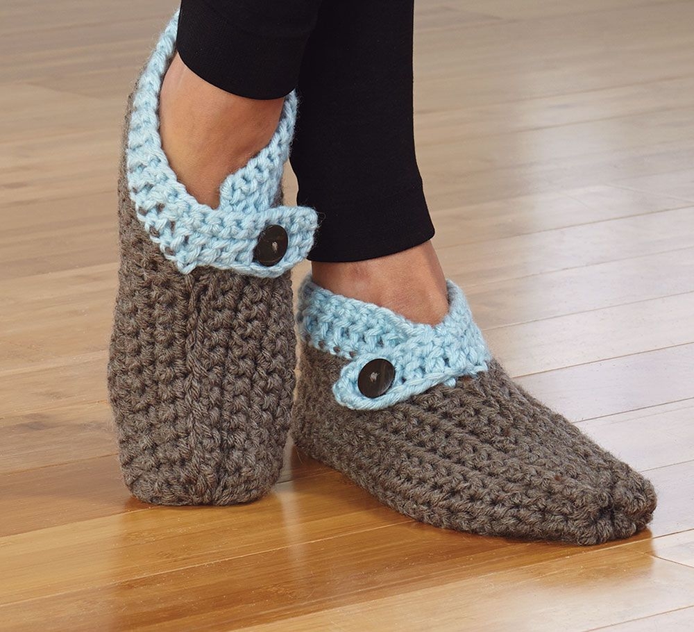 Crochet Sneaker Pattern Cuffed Slippers Pattern - trendcrochets.com
