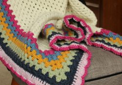 Easy Crochet Shawl Pattern Triangle Really Easy Crochet Shawl A Simple Granny Triangle Pattern Zeens